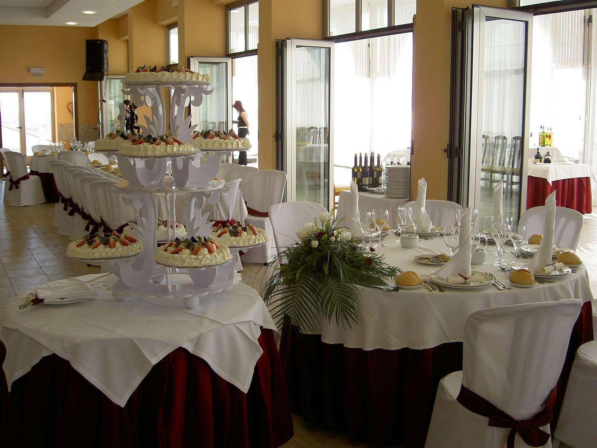 Duerming Villa De Sarria Hotel Exterior photo